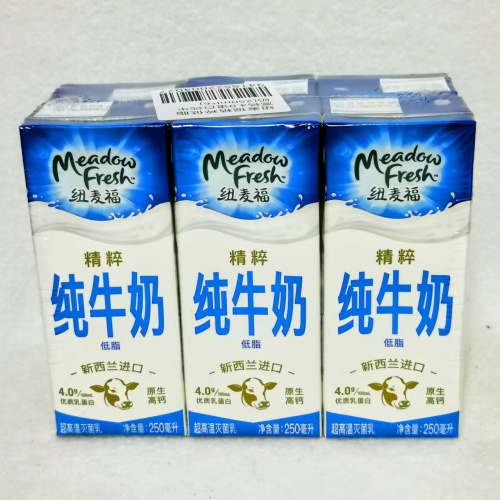 纽麦福精粹低脂高钙4.0蛋白纯牛奶250...